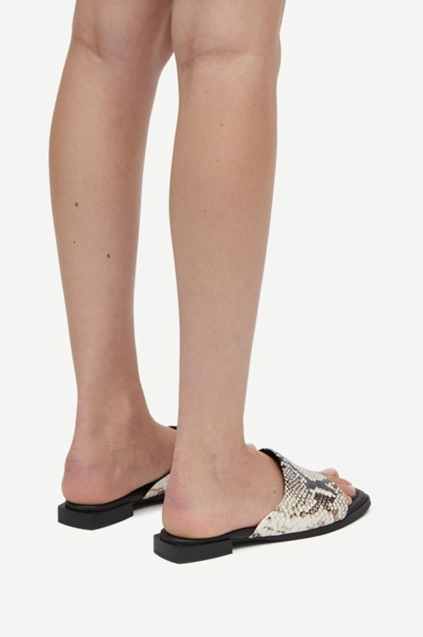 Saterza Sandals