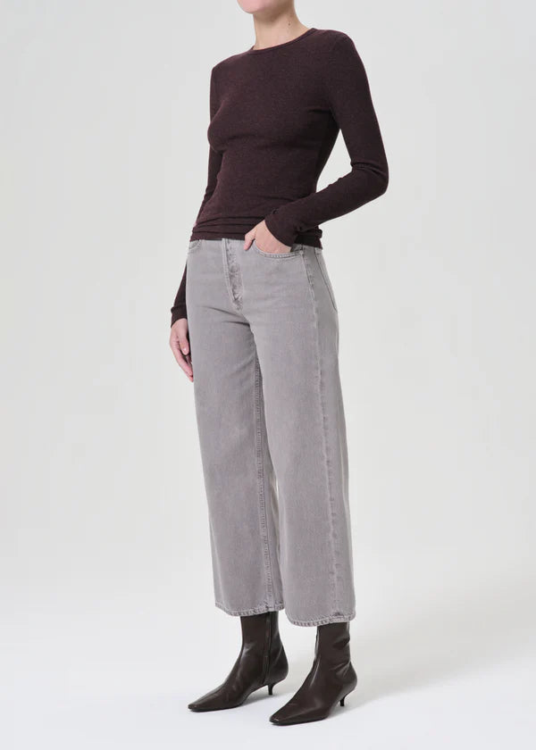 Delphi Slim Tee