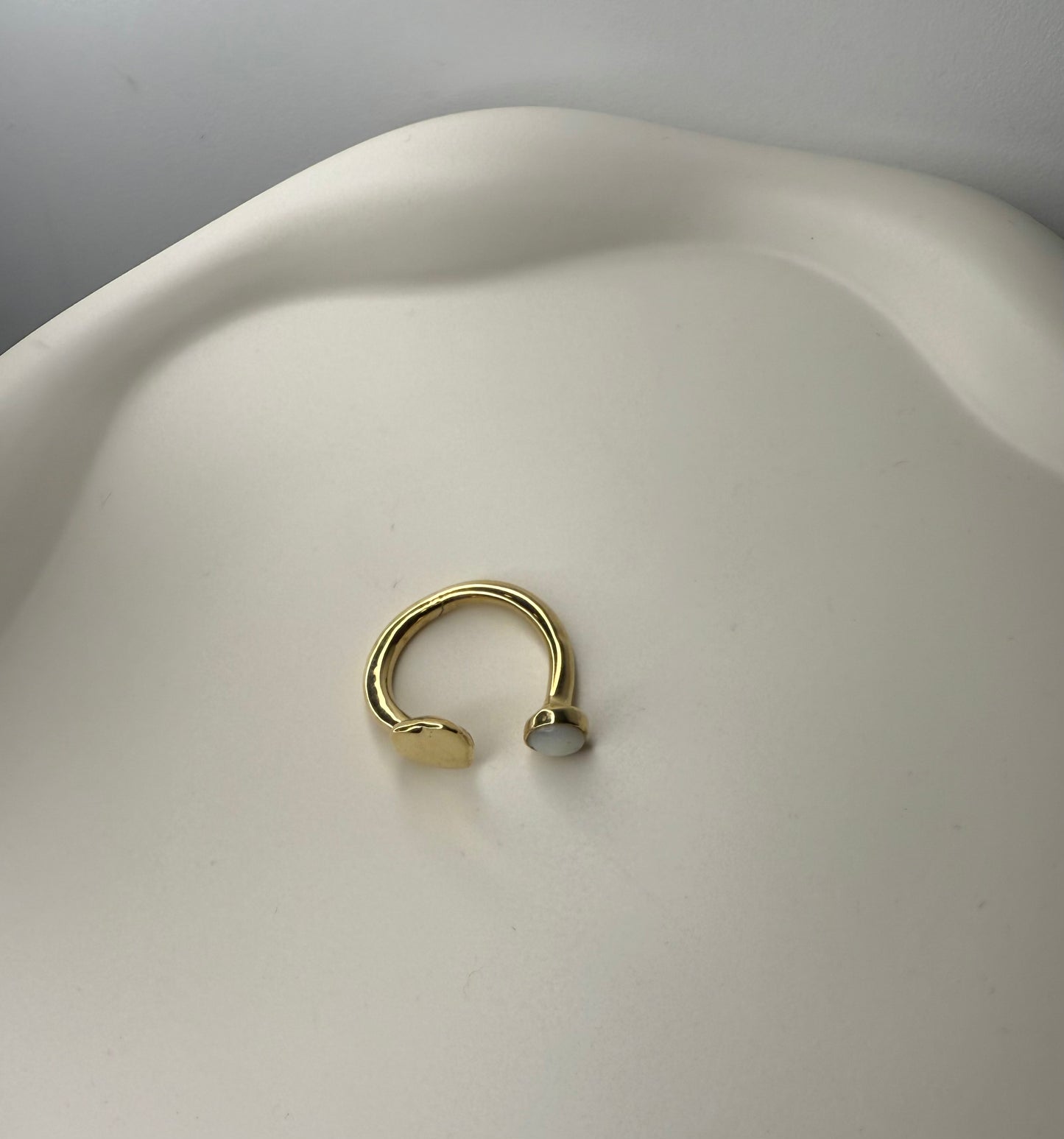 Aura Ring