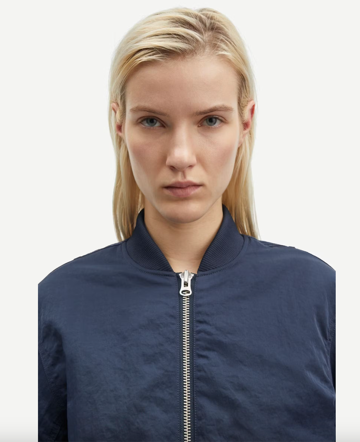 Mae Bomber