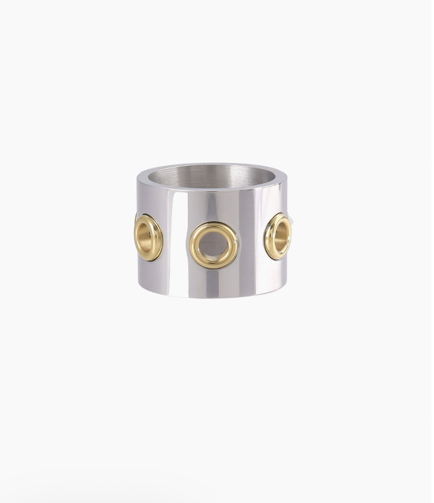 The Hole Ring