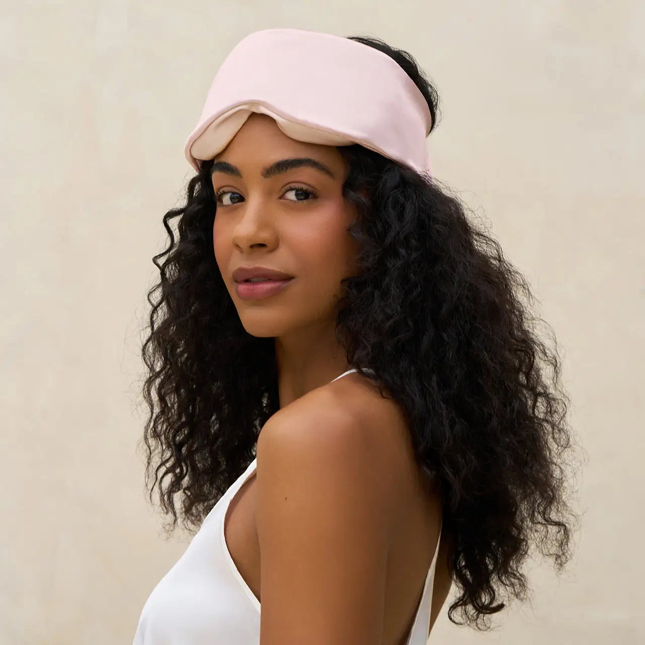 Blush Contour Eye Mask