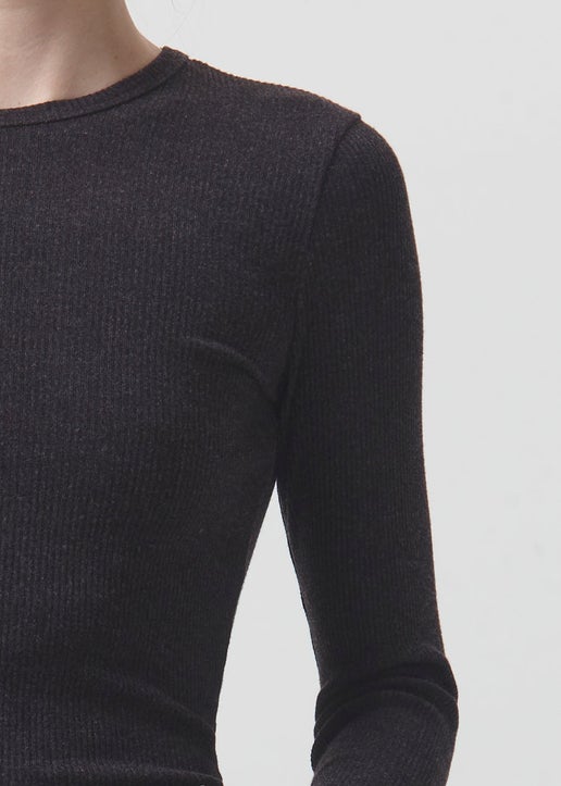 Delphi Slim Tee
