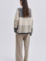 Timma Knit New O-Neck
