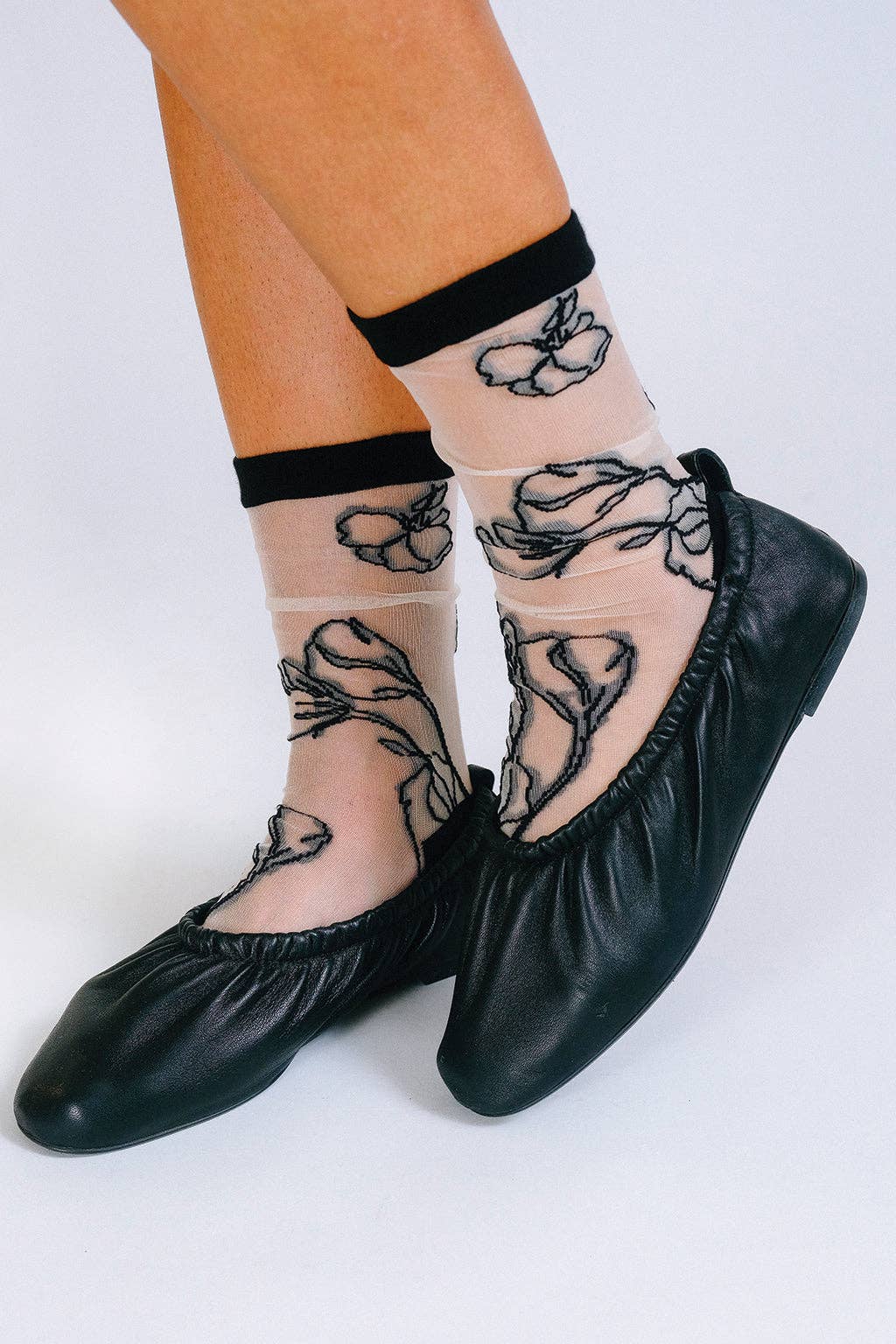 Flower Sheer Ankle Sock