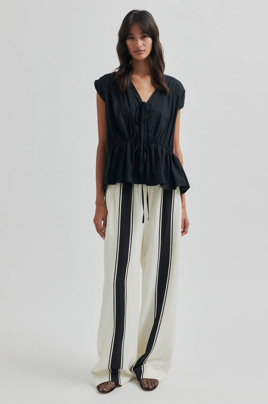 Lie Trousers