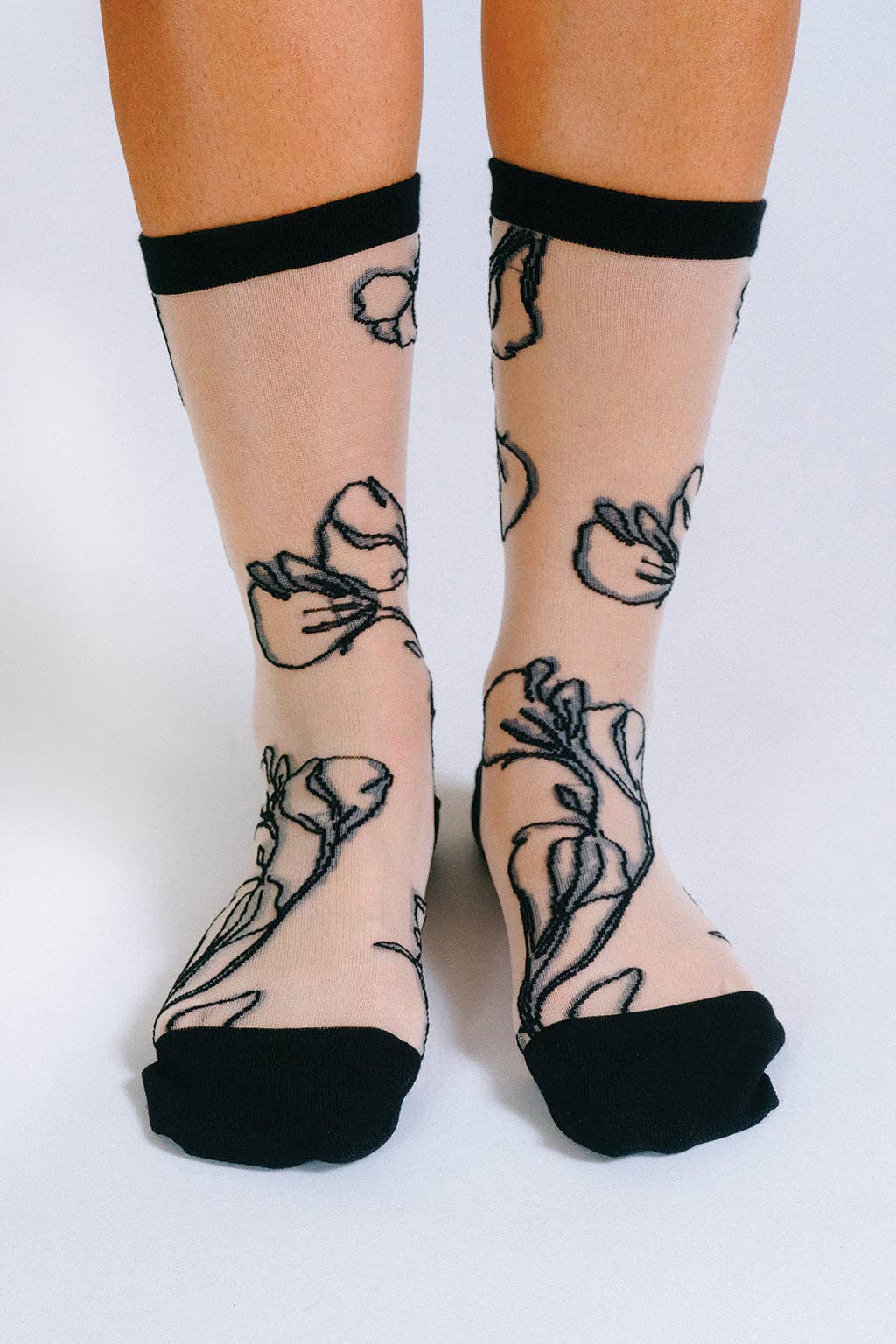 Flower Sheer Ankle Sock