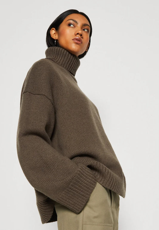 Keik Turtleneck