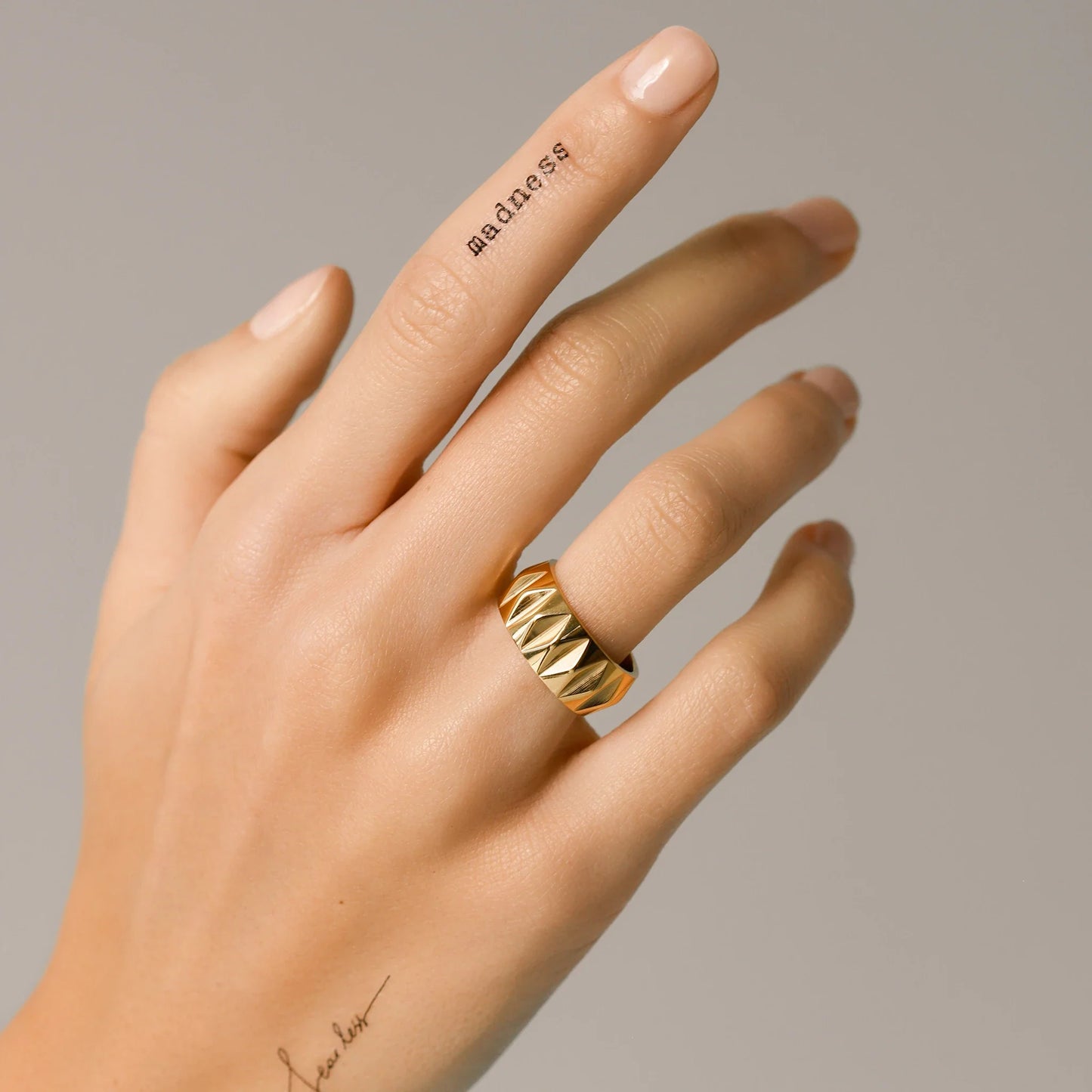 The Accordion Ring