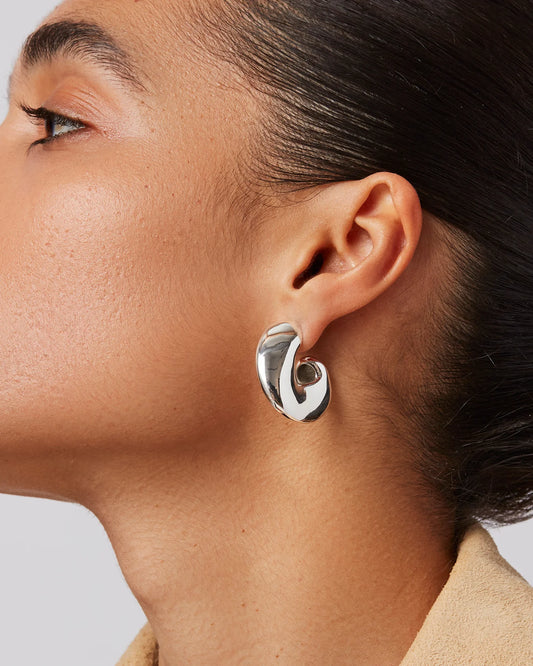 Gigi Hoops