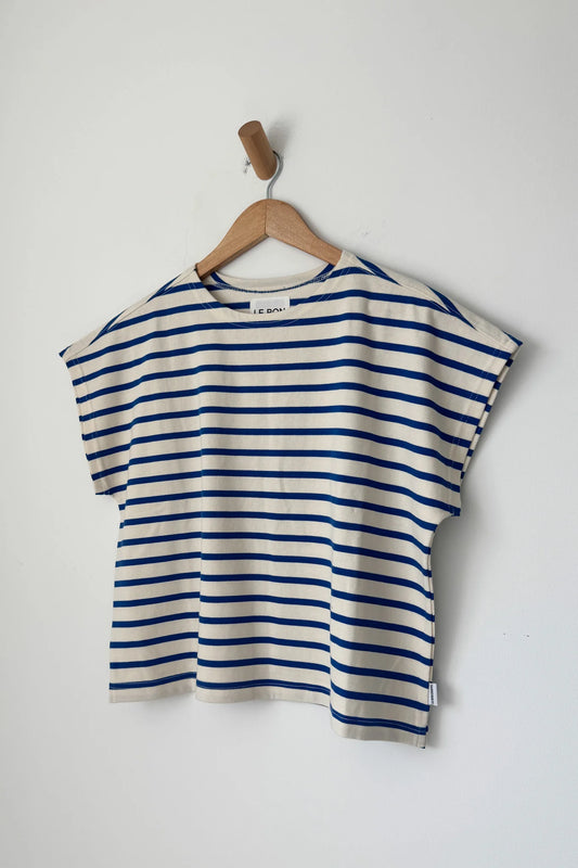 Manon Tee