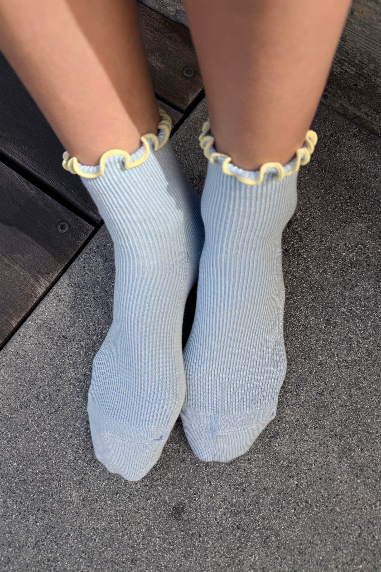 Petite Ruffled Modal Socks
