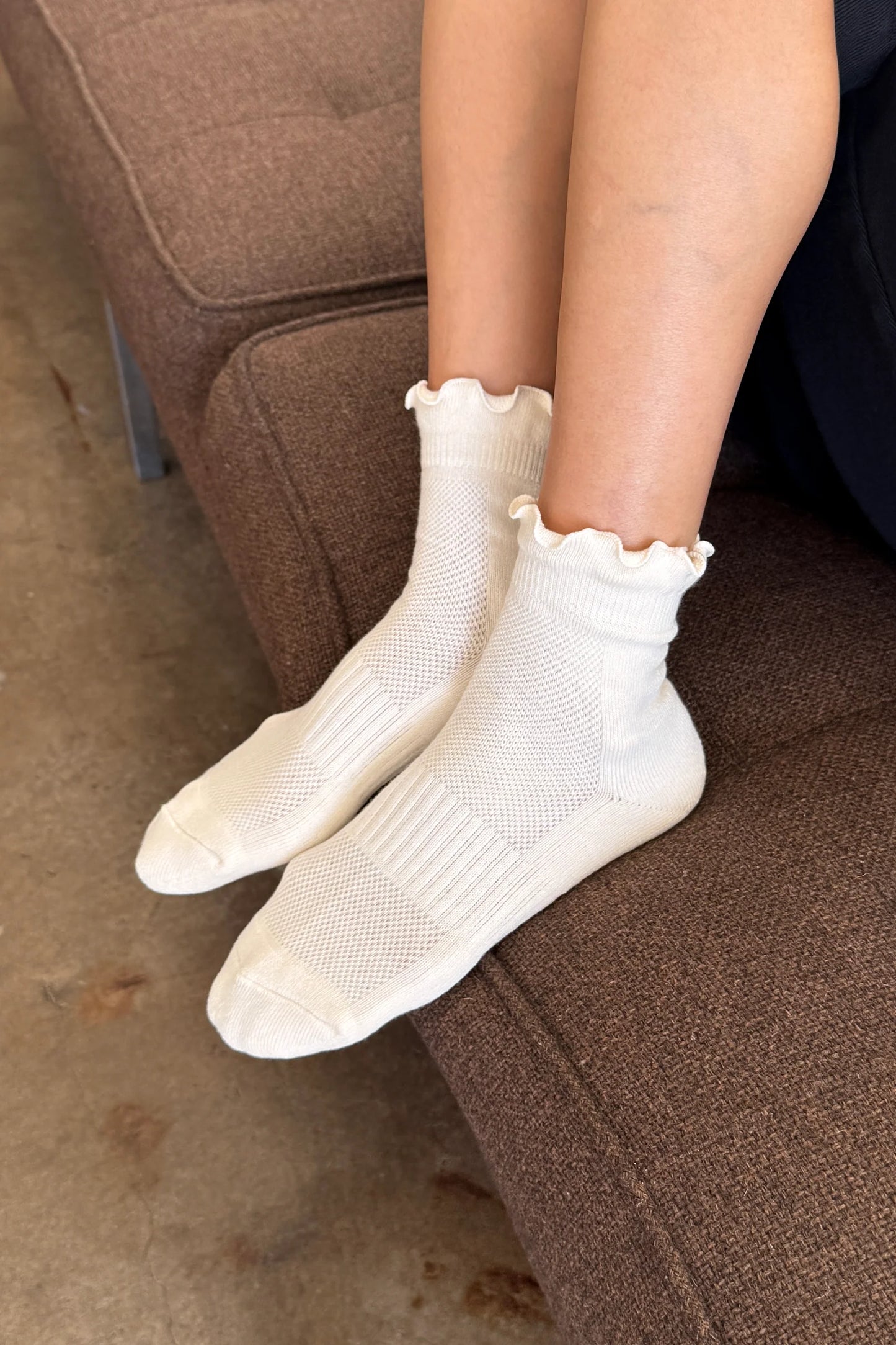 Ruffle Hugger Crew Socks