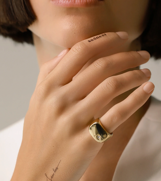 Y Punto Pinky Ring