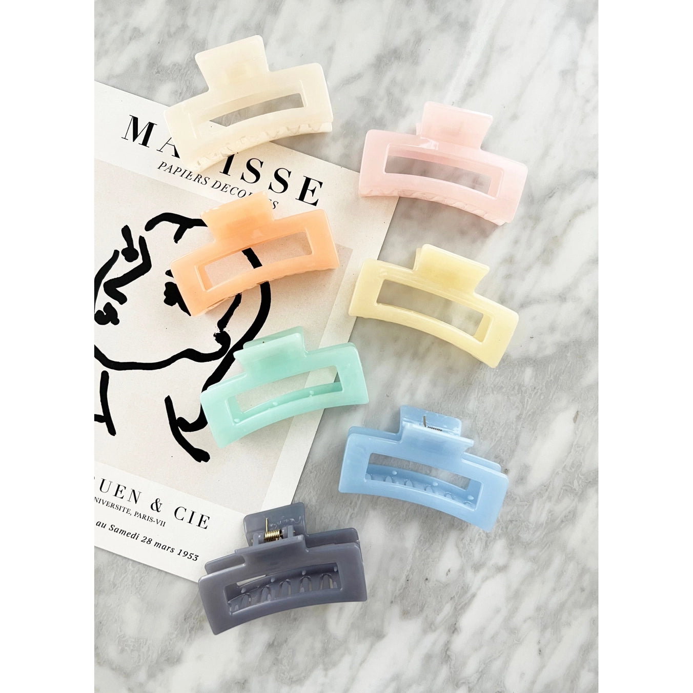 3.5" Translucent Hair Clip